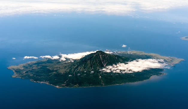 Островок Вавада — как символ загрязнения океана