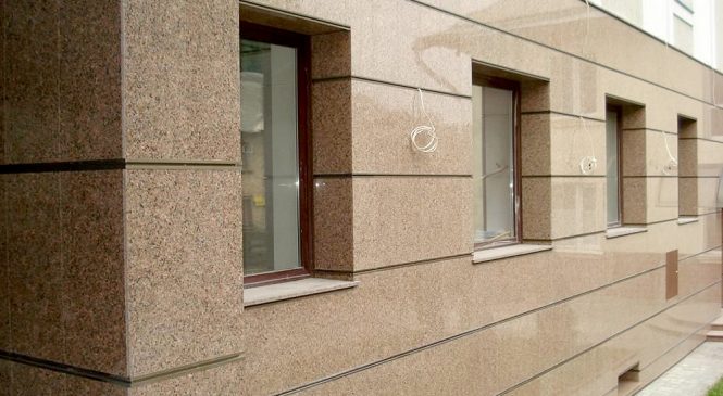 Монтаж вентилируемых фасадов из керамогранита – преимущества и недостатки