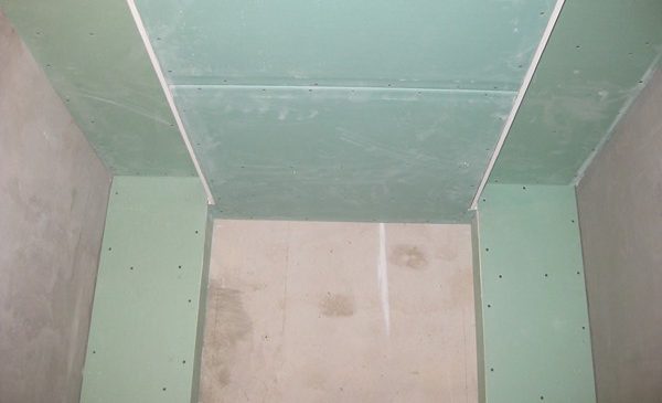 Подвесные потолки в ванной комнате — какие они бывают