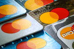 Mastercard санкцияланған банктерді жүйеден алып тастайды