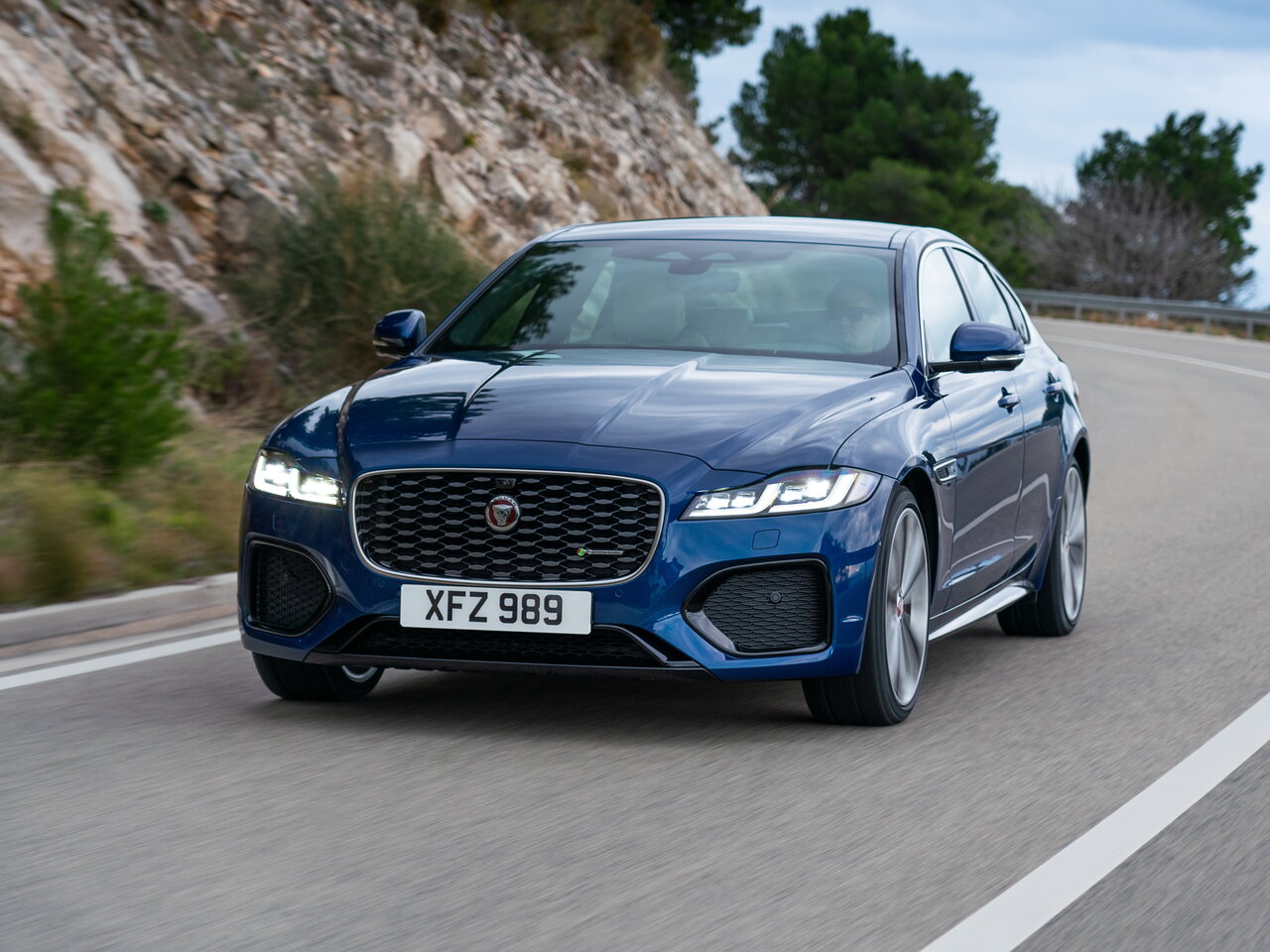 LR-Expert: обслуживание и ремонт автомобилей Jaguar в Москве