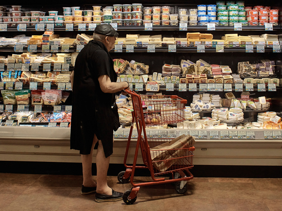«Главный кошмар - это еда»: жительница США рассказала об американском кризисе