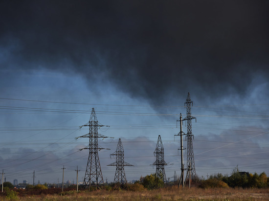 Украинадағы энергетикалық коллапстың алғашқы нәтижелері: азаматтар өмір салтын өзгертуге мәжбүр болады